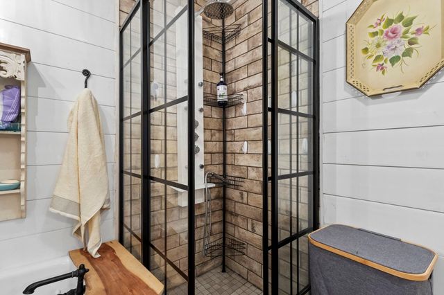 105 Jena Ln., Lumberton, TX 77657