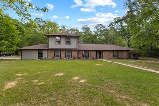 105 Jena Ln., Lumberton, TX 77657