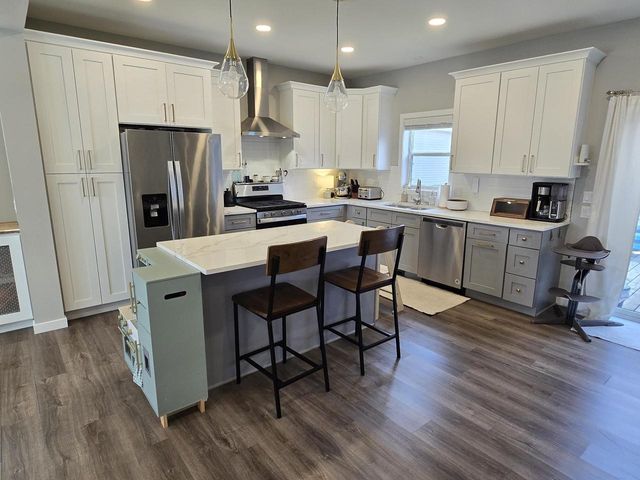 4886 Tat Soi Road, Fitchburg, WI 53711