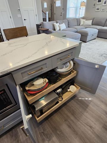 4886 Tat Soi Road, Fitchburg, WI 53711