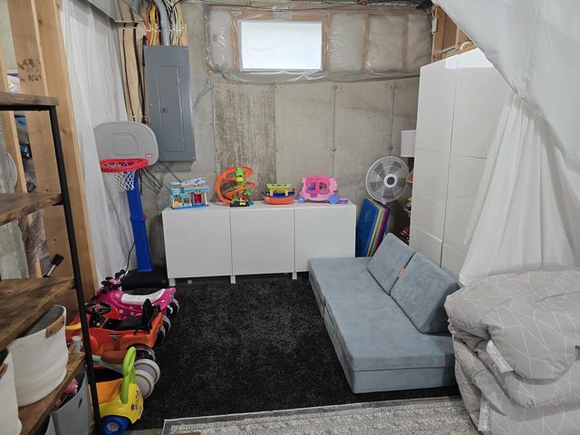 4886 Tat Soi Road, Fitchburg, WI 53711