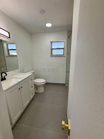 2433 SW 11th St, Miami, FL 33135