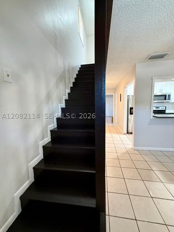 2433 SW 11th St, Miami, FL 33135