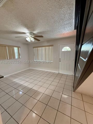 2433 SW 11th St, Miami, FL 33135