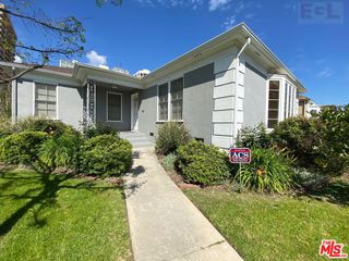 10749 Wellworth Avenue, Los Angeles, CA 90024
