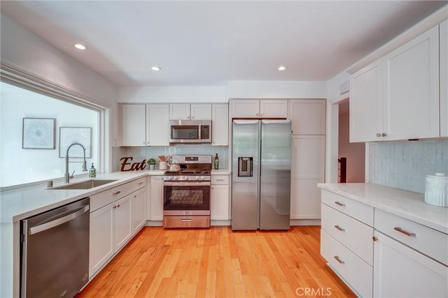 17042 Twain, Huntington Beach, CA 92649