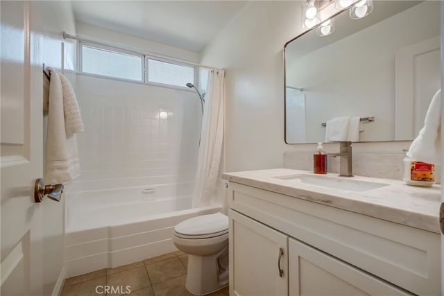 17042 Twain, Huntington Beach, CA 92649