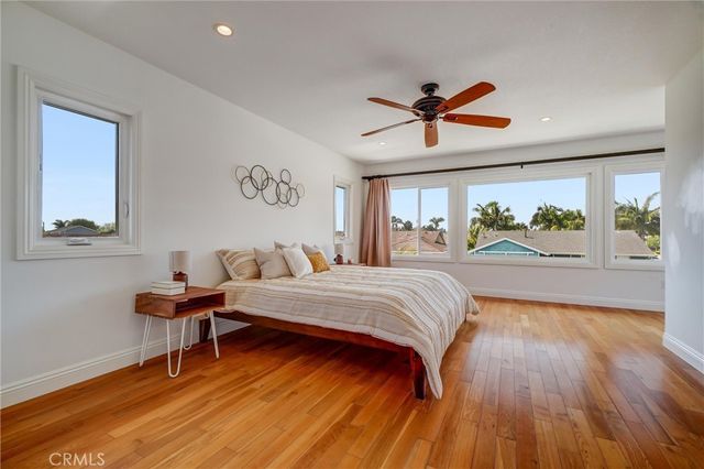 17042 Twain, Huntington Beach, CA 92649
