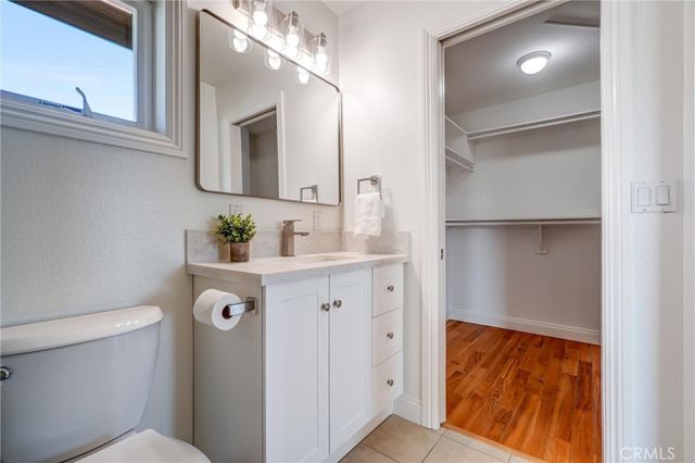 17042 Twain, Huntington Beach, CA 92649