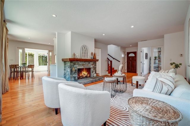 17042 Twain, Huntington Beach, CA 92649