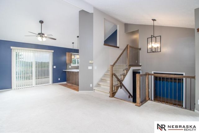 8026 Newport Avenue, Omaha, NE 68122