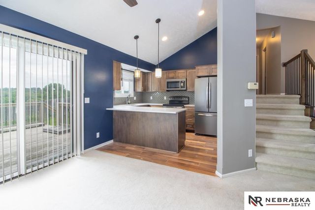8026 Newport Avenue, Omaha, NE 68122