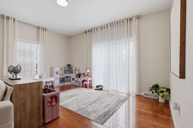 45622 Lone Pine Lane, Macomb, MI 48044