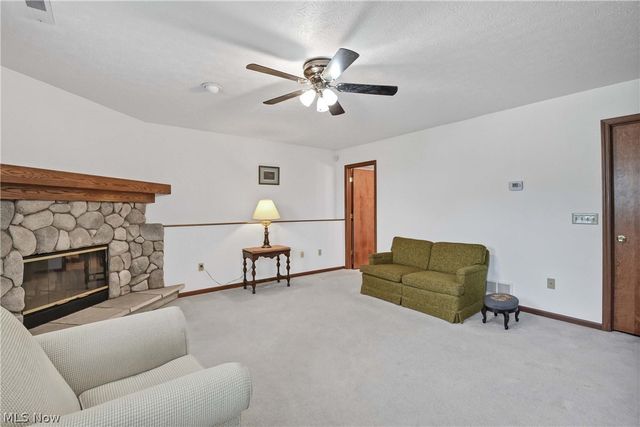 6396 Olive Avenue, North Ridgeville, OH 44039