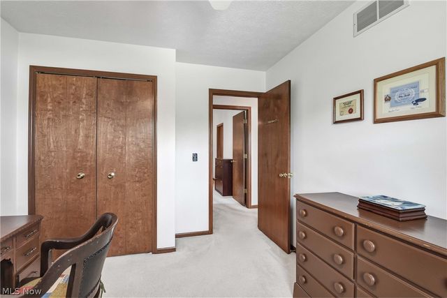 6396 Olive Avenue, North Ridgeville, OH 44039