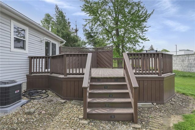 6396 Olive Avenue, North Ridgeville, OH 44039