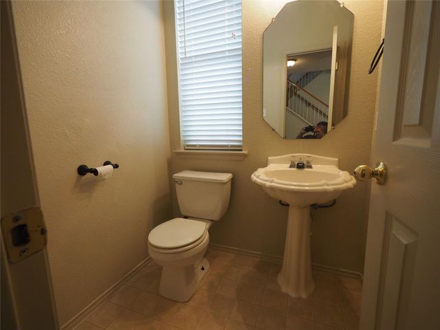 903 Fenway Park CT, Round Rock, TX 78665