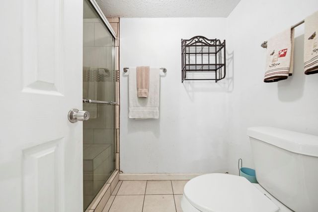 7642 Candlegreen Lane, Houston, TX 77071