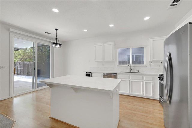 1412 Butte Bend Ln, Yuba City, CA 95993