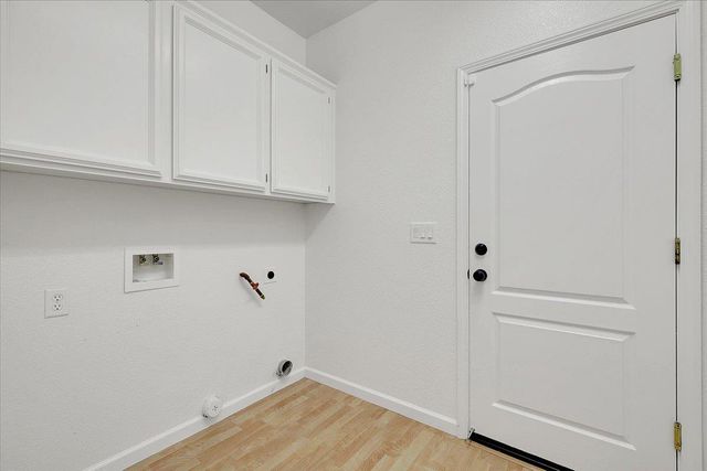 1412 Butte Bend Ln, Yuba City, CA 95993