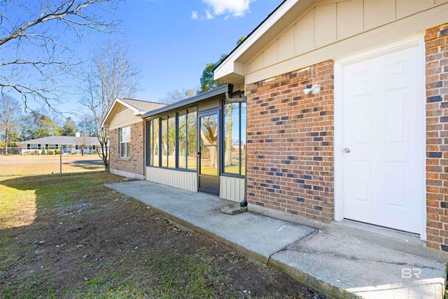 83 Fincher Lane, Loxley, AL 36551