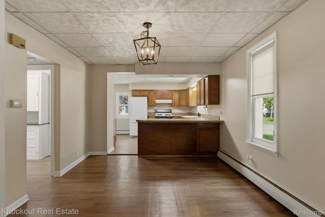 2502 Stobbe Street, Saginaw, MI 48602