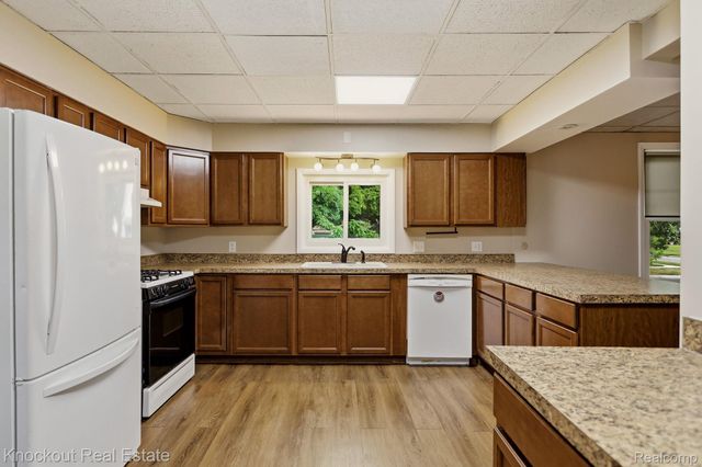 2502 Stobbe Street, Saginaw, MI 48602