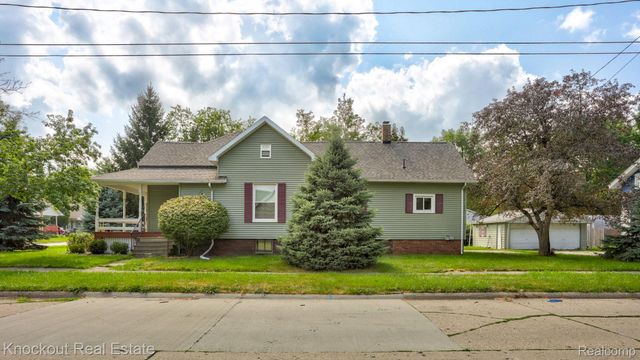 2502 Stobbe Street, Saginaw, MI 48602