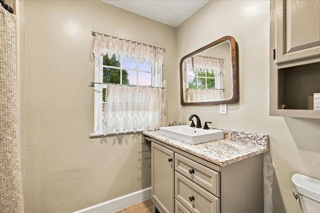 1333 sebastian Way, Sacramento, CA 95864