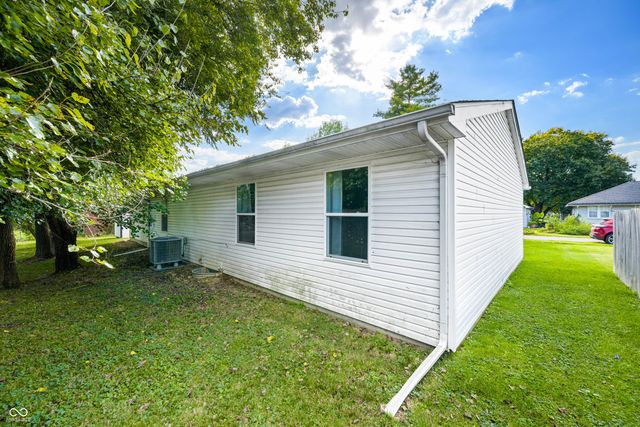 661 Smith Street, Columbus, IN 47201