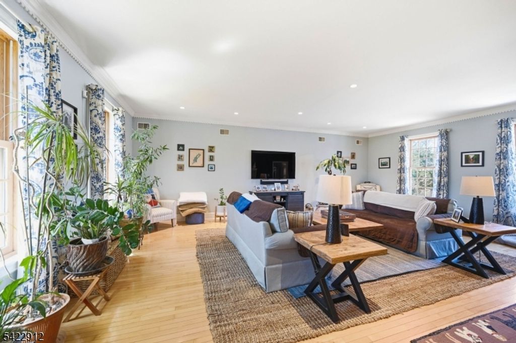 173 Point Breeze Dr, West Milford Twp., NJ 07421 — photo 3