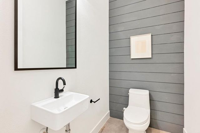 3100 S 5th ST 1, Austin, TX 78704