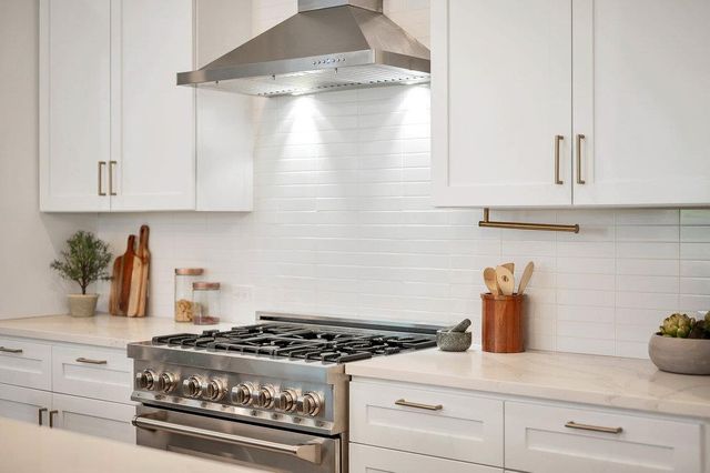 3100 S 5th ST 1, Austin, TX 78704