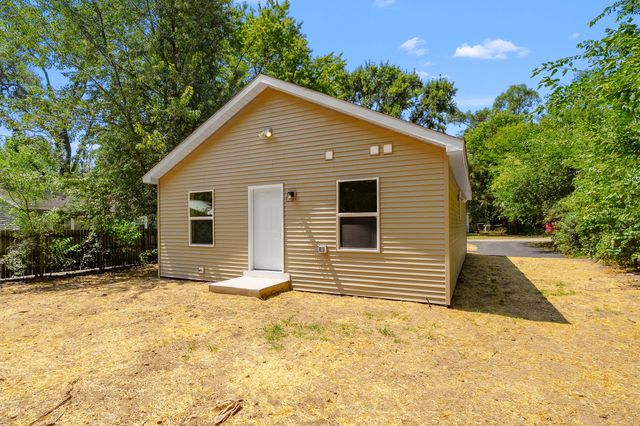 657 Azuba Avenue, Comstock Twp, MI 49048
