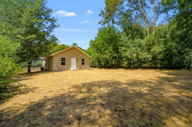 657 Azuba Avenue, Comstock Twp, MI 49048