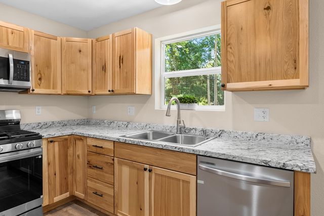 657 Azuba Avenue, Comstock Twp, MI 49048