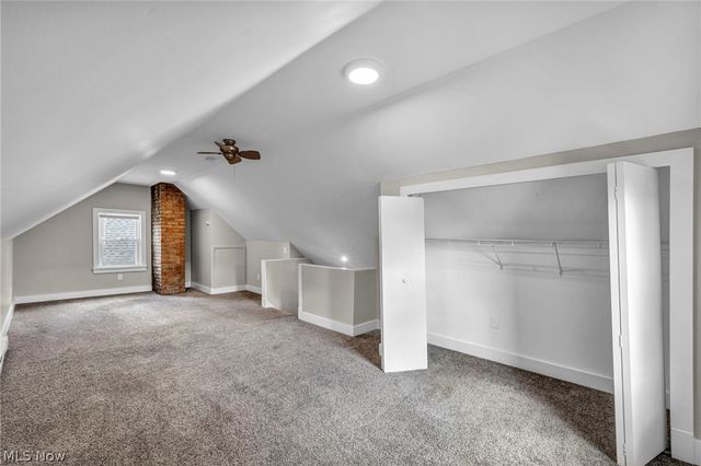 921 Helmsdale Road, Cleveland Heights, OH 44112