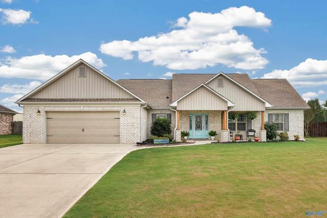 26437 Sydney Drive, Elkmont, AL 35620