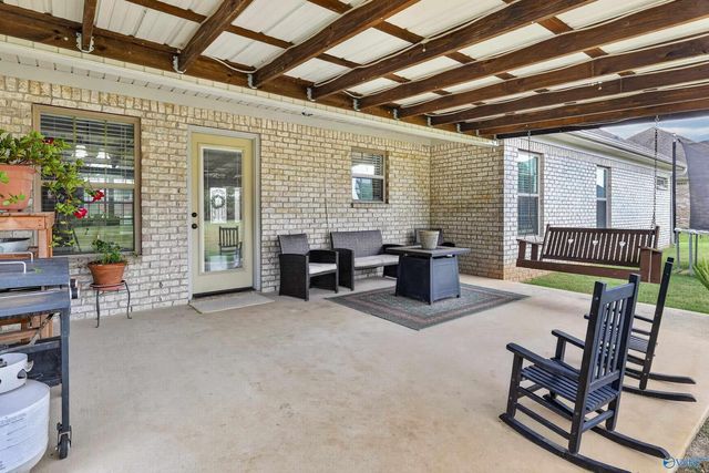 26437 Sydney Drive, Elkmont, AL 35620
