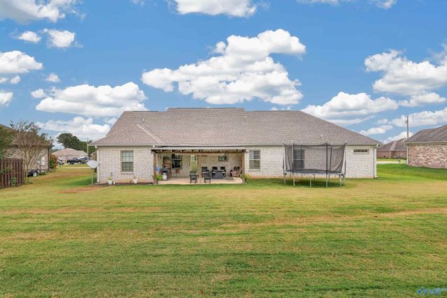 26437 Sydney Drive, Elkmont, AL 35620