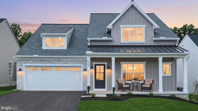 528 WINDING CREEK BLVD, Annville, PA 17003