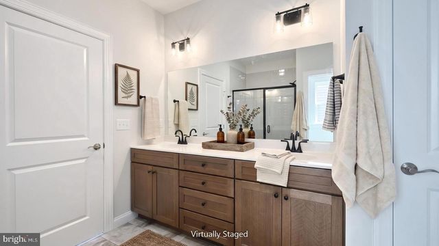 528 WINDING CREEK BLVD, Annville, PA 17003