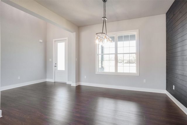 835 County Road 2175, Decatur, TX 76234