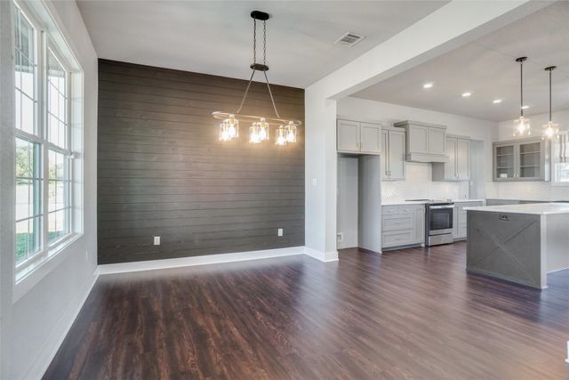 835 County Road 2175, Decatur, TX 76234