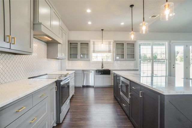 835 County Road 2175, Decatur, TX 76234