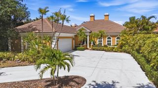84 CAYMAN ISLES BOULEVARD, Englewood, FL 34223