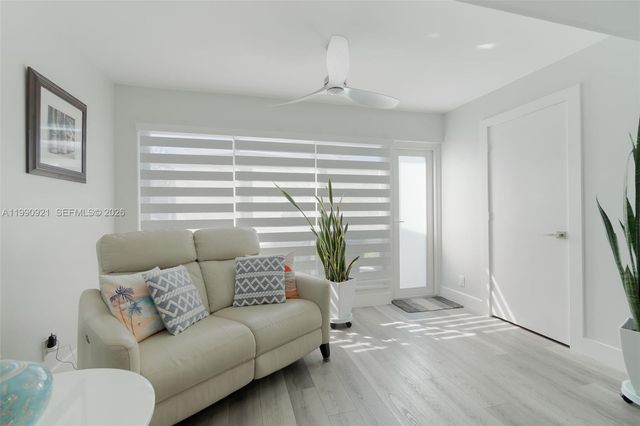 2400 Malayan Dr 94-D, Delray Beach, FL 33445