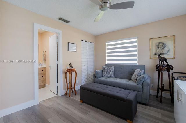 2400 Malayan Dr 94-D, Delray Beach, FL 33445