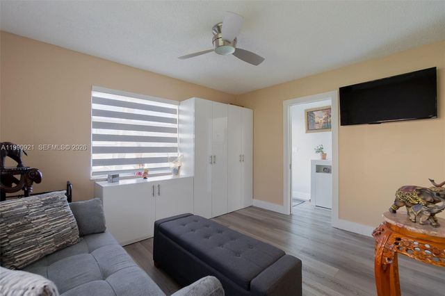 2400 Malayan Dr 94-D, Delray Beach, FL 33445