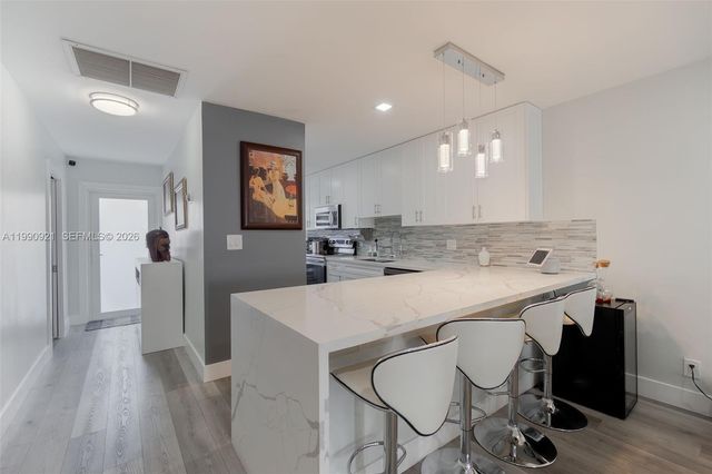 2400 Malayan Dr 94-D, Delray Beach, FL 33445